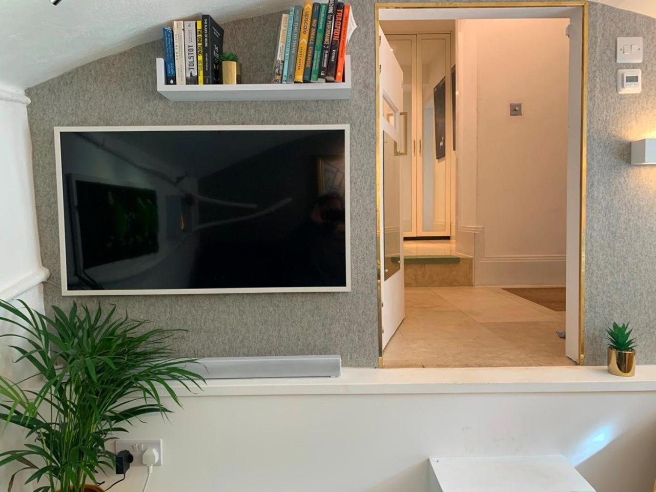 Stylish Apartment With Bbq Kensington ロンドン エクステリア 写真