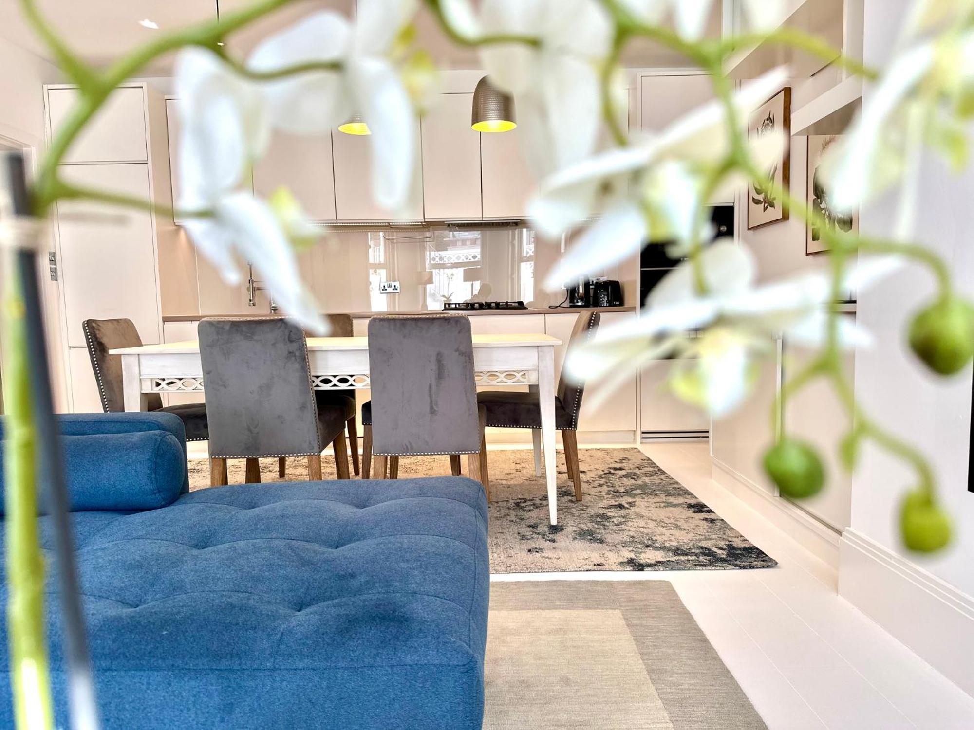 Stylish Apartment With Bbq Kensington ロンドン エクステリア 写真